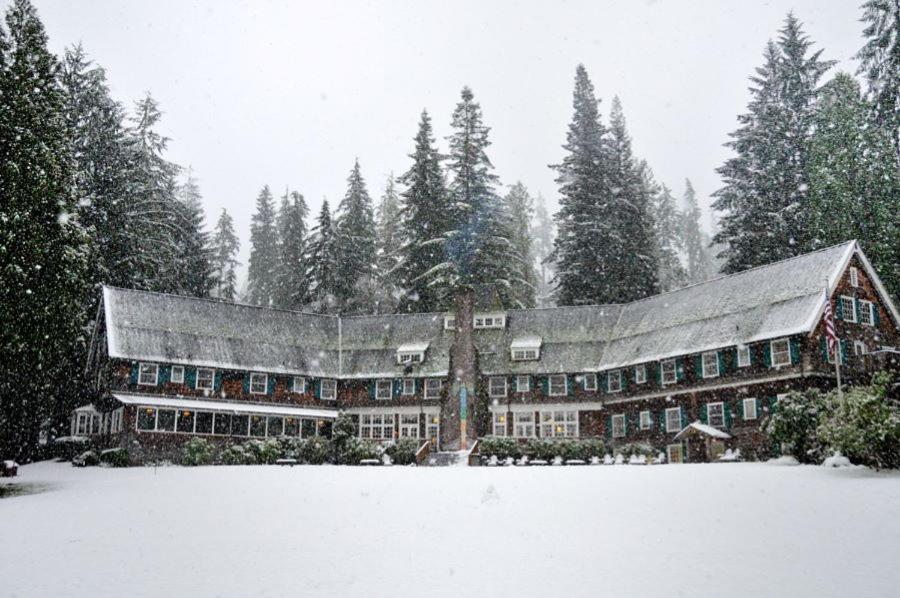 Lake Quinault Lodge Exteriör bild